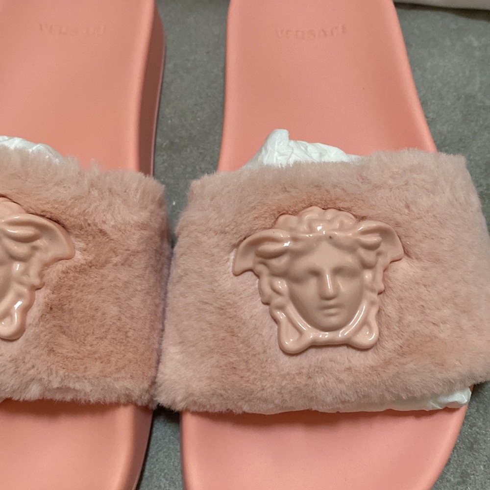 Versace slides - Picture 2 of 7